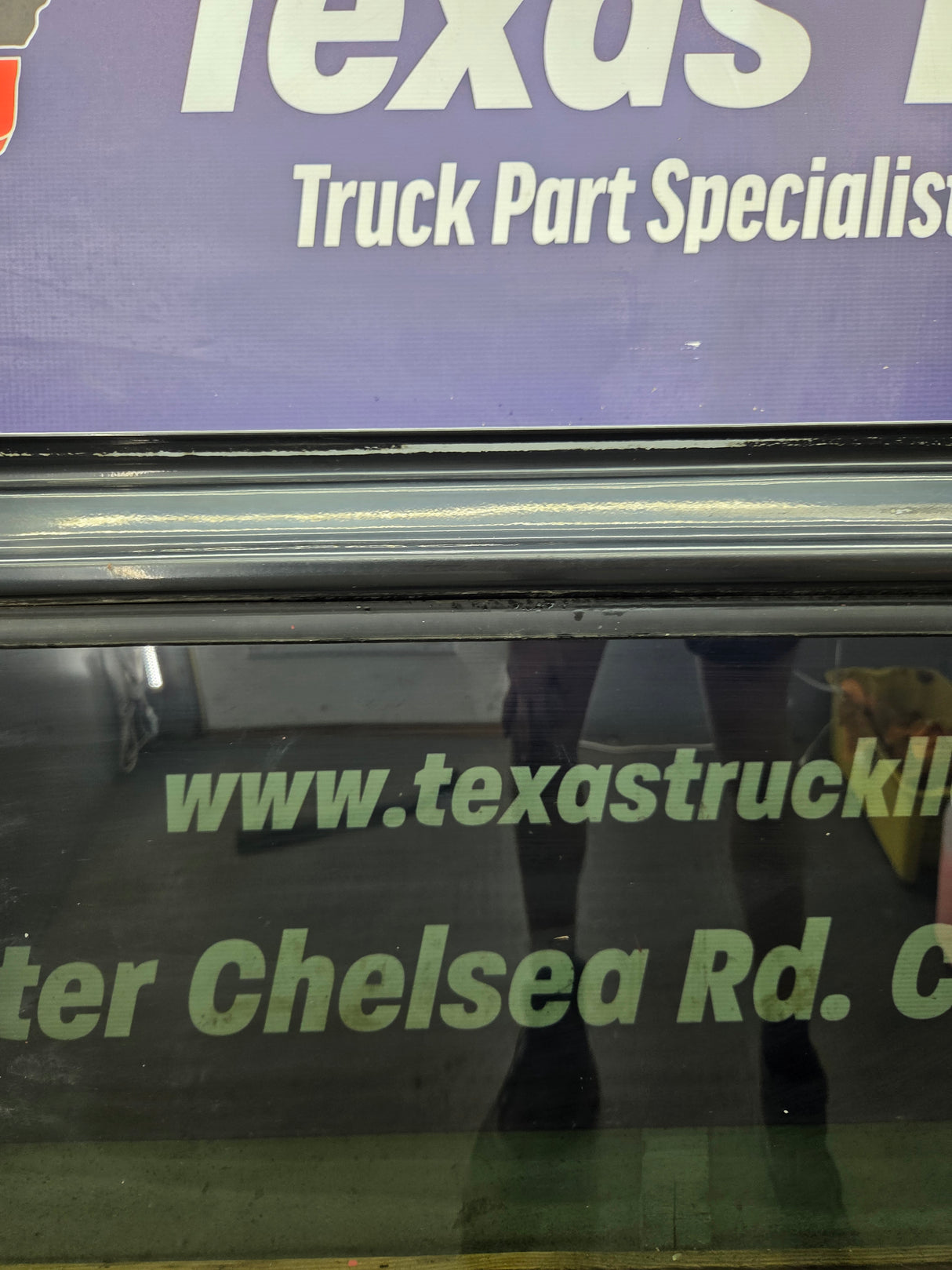 1996-1999 Chevrolet Tahoe / GMC Yukon 1500 2500HD Rear Driver side rear door LH