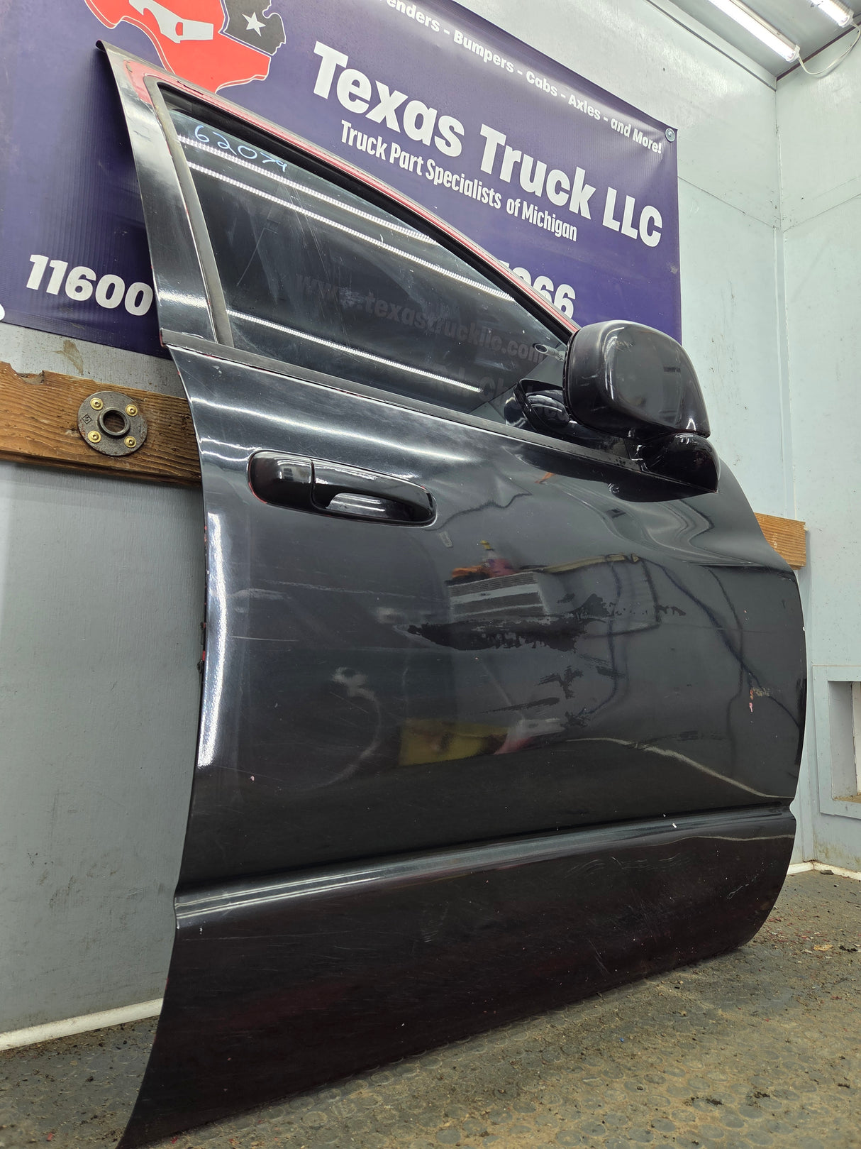 2003-2008 Dodge Ram 3rd Gen Passenger Side Front Quad Cab Crew Cab Door 1500 2500 3500 4500 5500