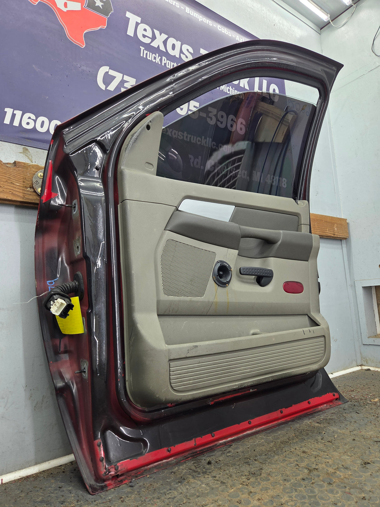 2003-2008 Dodge Ram 3rd Gen Passenger Side Front Quad Cab Crew Cab Door 1500 2500 3500 4500 5500