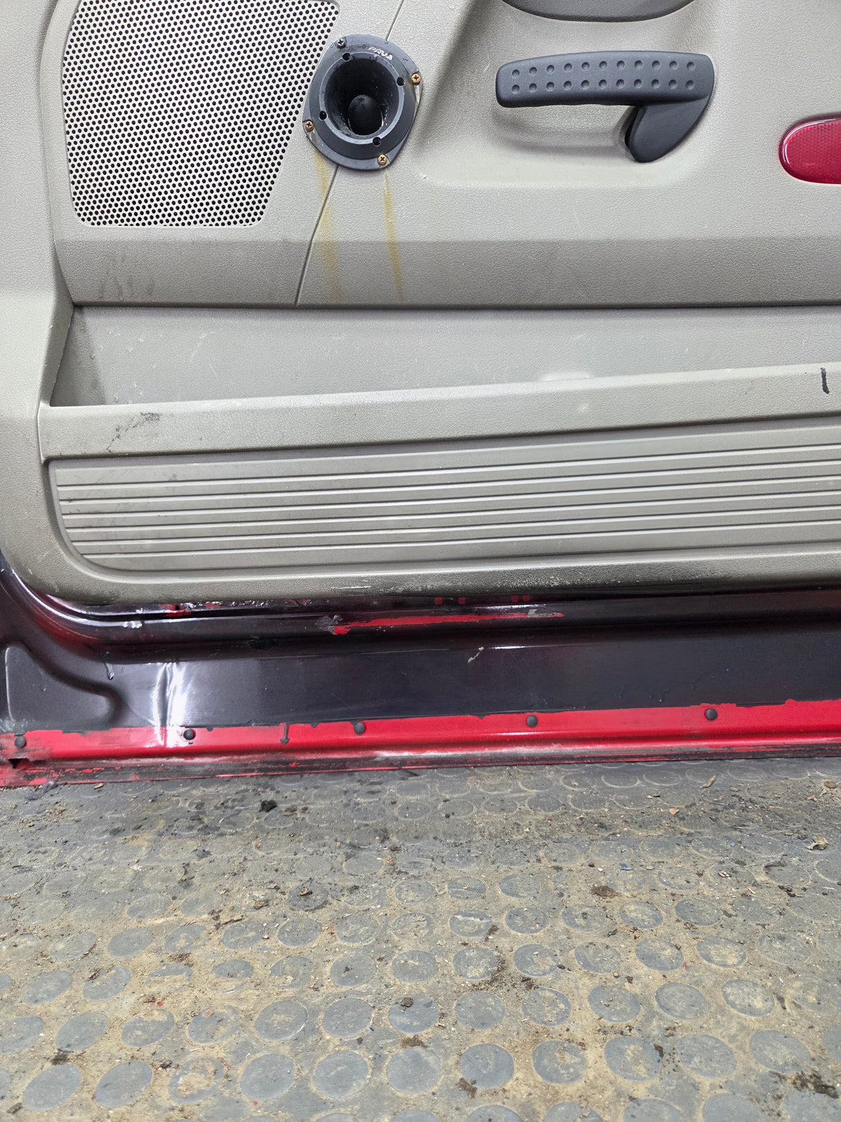 2003-2008 Dodge Ram 3rd Gen Passenger Side Front Quad Cab Crew Cab Door 1500 2500 3500 4500 5500
