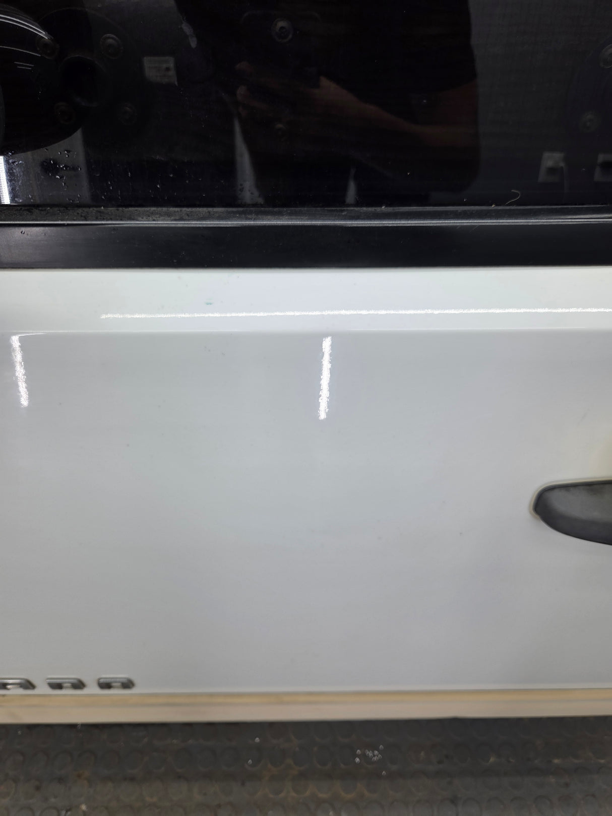 2007-2013 Chevrolet Silverado / GMC Sierra 1500 2500 3500 HD LH Front Driver Side Door