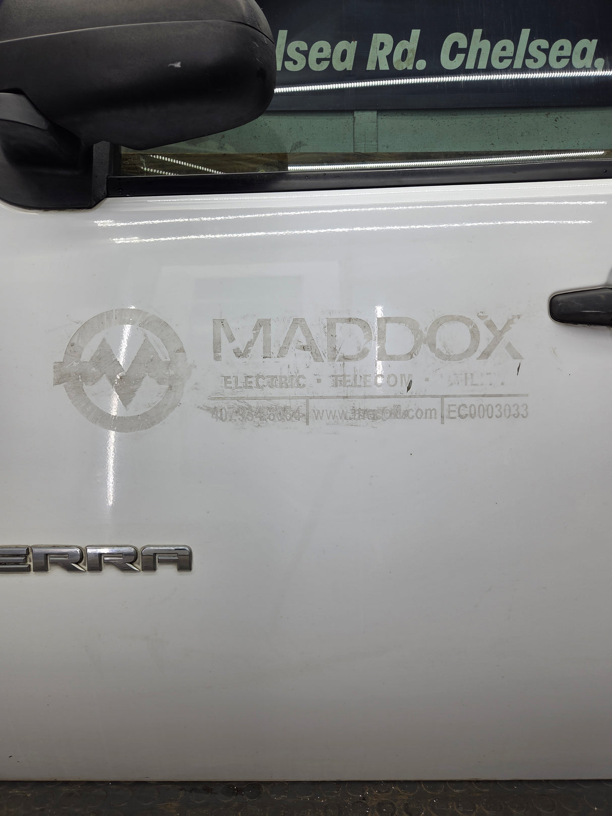 2007-2013 Chevrolet Silverado / GMC Sierra 1500 2500 3500 HD LH Front Driver Side Door