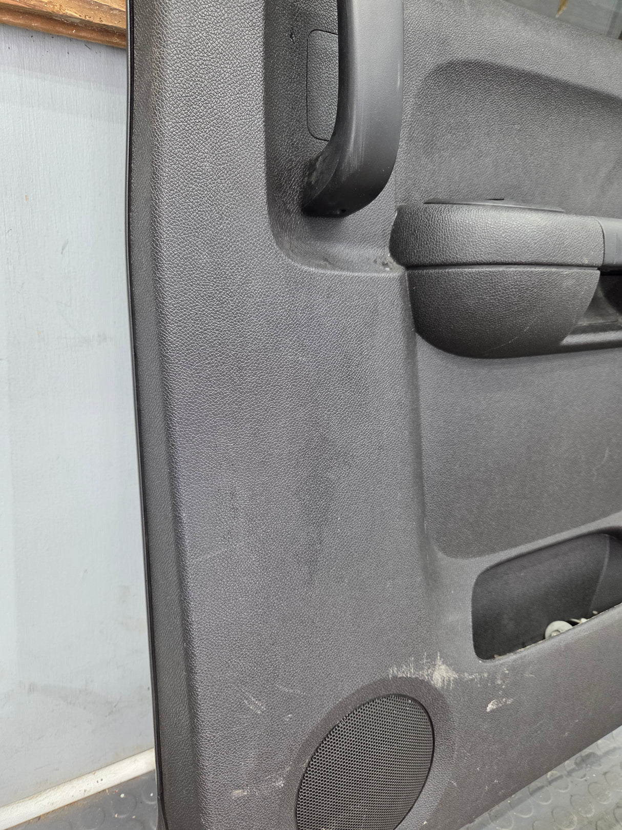 2007-2013 Chevrolet Silverado / GMC Sierra 1500 2500 3500 HD Passenger side Extended Cab RH Rear Door