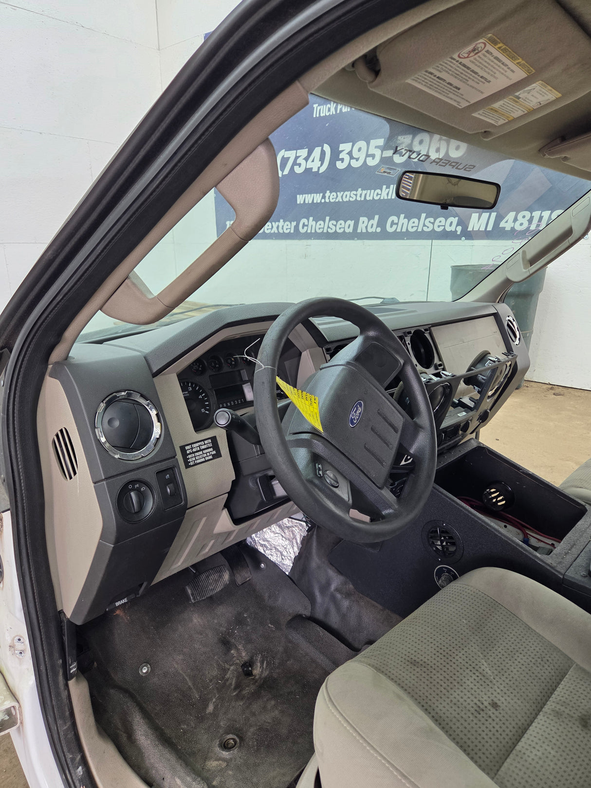 2008-2010 Ford Super Duty F250 F350 F450 F550 Regular Cab 2 door