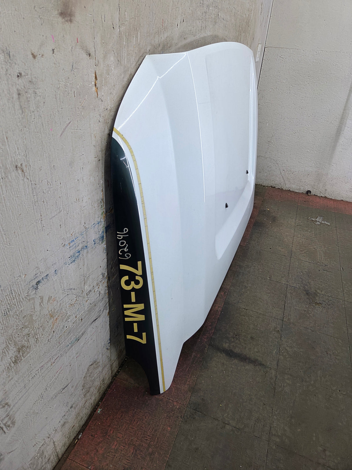 2011-2016 Ford Super Duty Hood F250 F350 F450 F550 - White