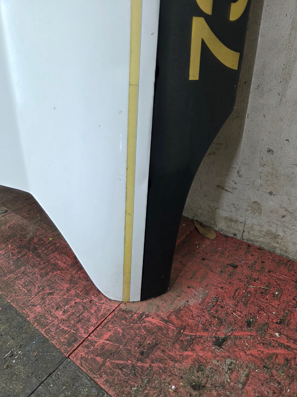 2011-2016 Ford Super Duty Hood F250 F350 F450 F550 - White