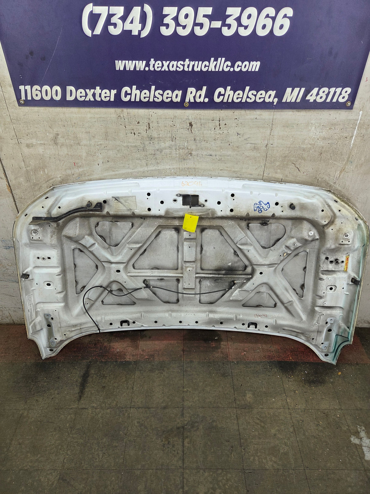 2011-2016 Ford Super Duty Hood F250 F350 F450 F550 - White