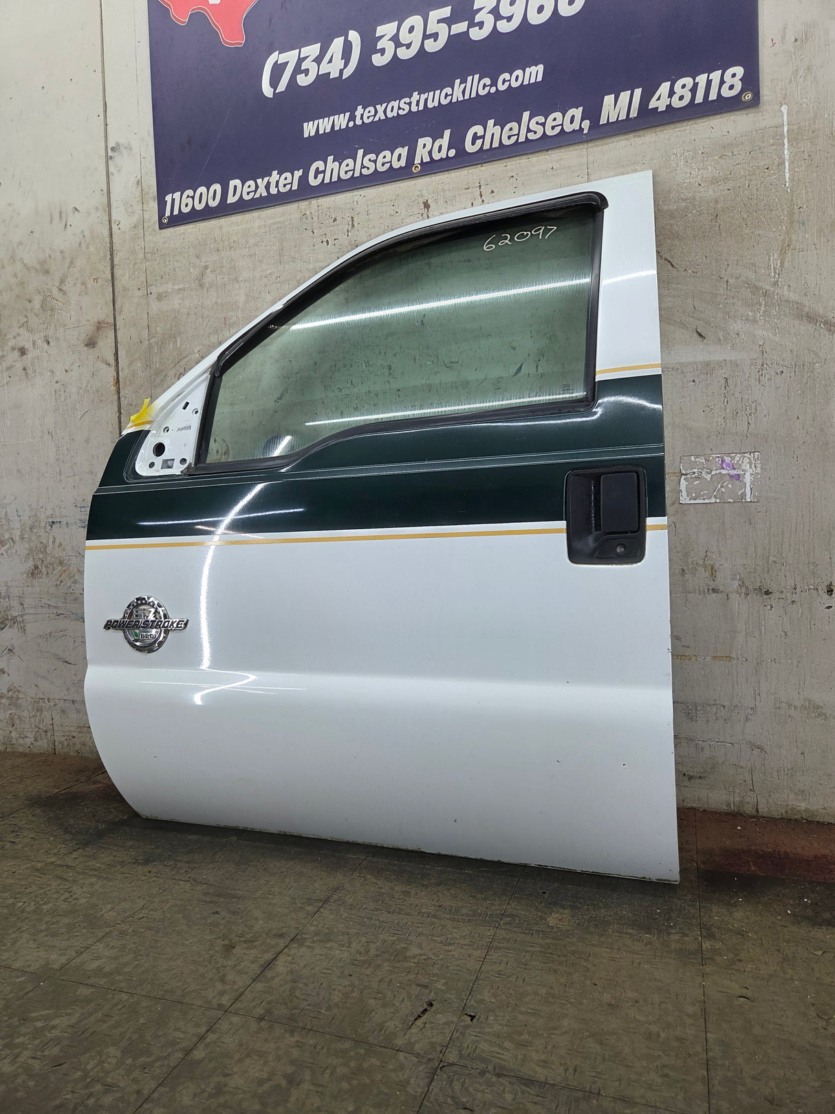 2012-2016 Ford Super Duty LH Driver Side Front Door F250 F350 F450 F550