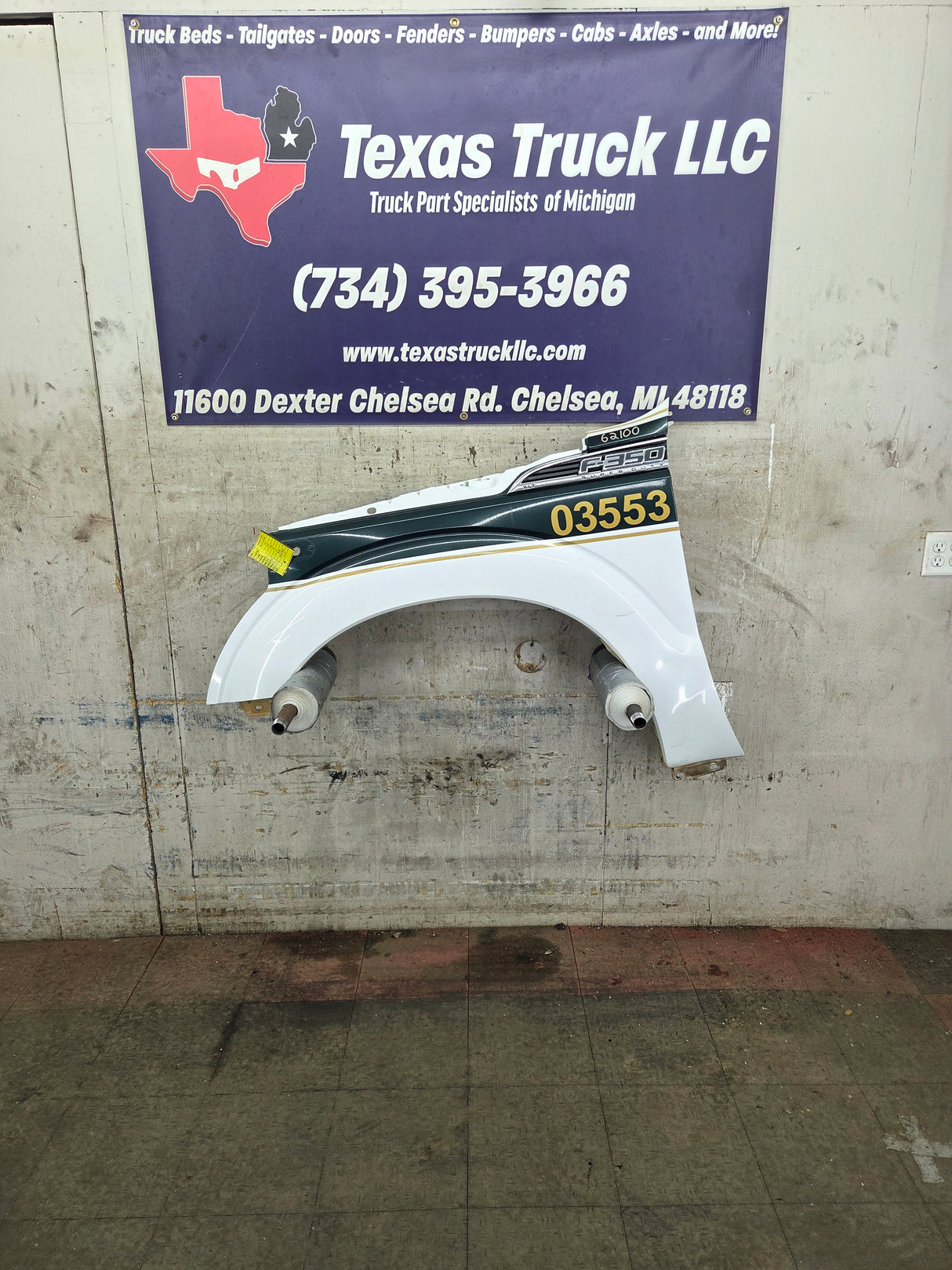 2011-2016 Ford Super Duty F250 F350 LH Driver Side Front Fender