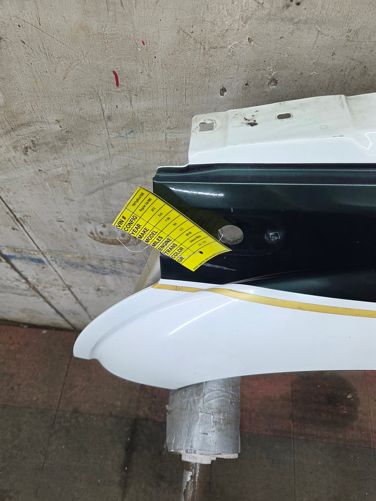 2011-2016 Ford Super Duty F250 F350 LH Driver Side Front Fender