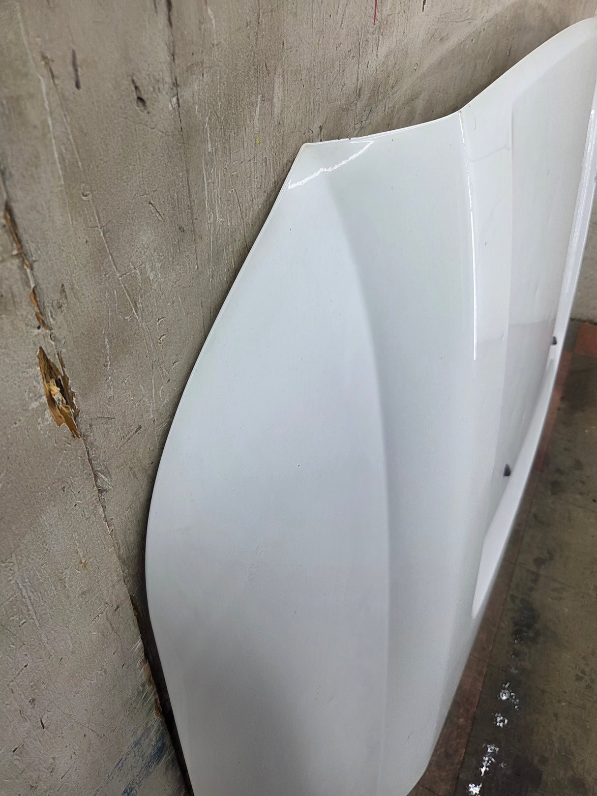 2011-2016 Ford Super Duty Hood F250 F350 F450 F550 - White
