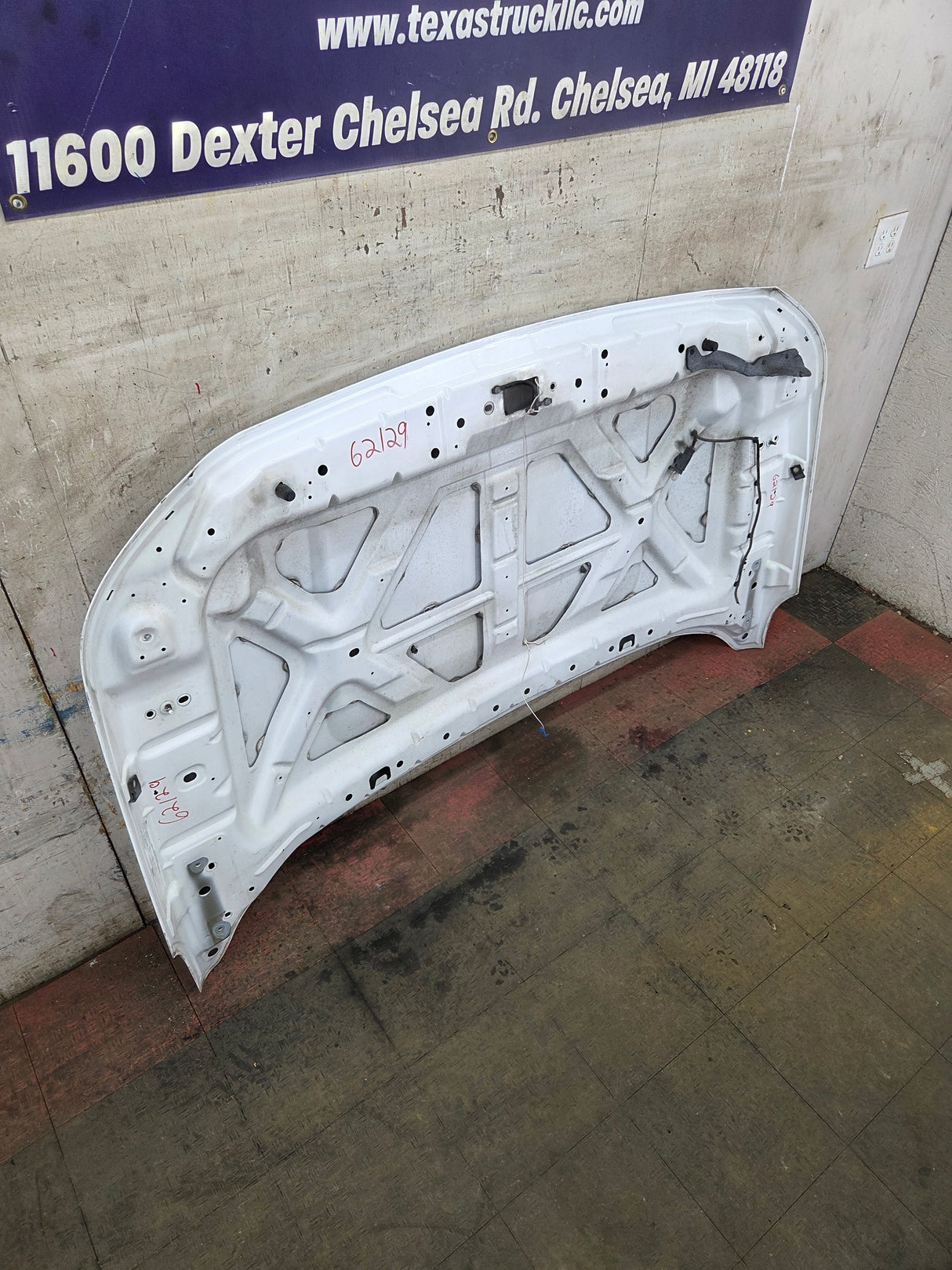 2011-2016 Ford Super Duty Hood F250 F350 F450 F550 - White