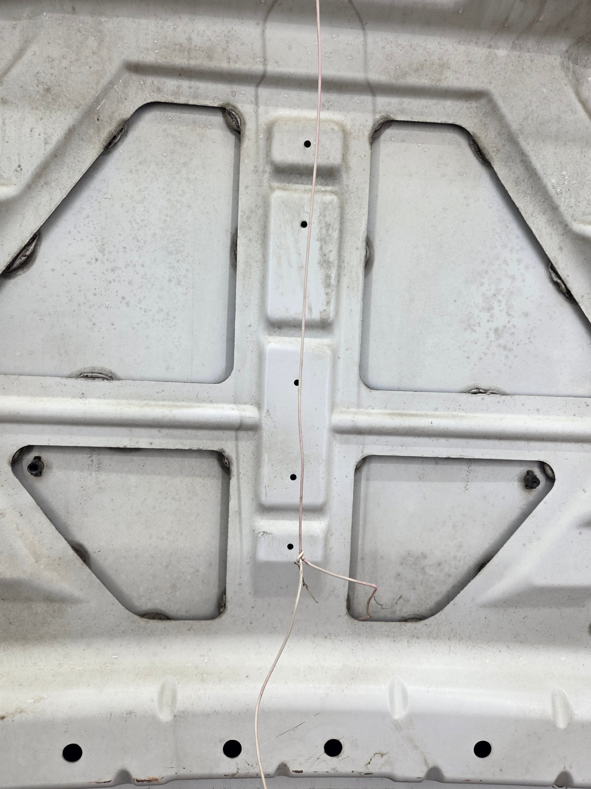 2011-2016 Ford Super Duty Hood F250 F350 F450 F550 - White