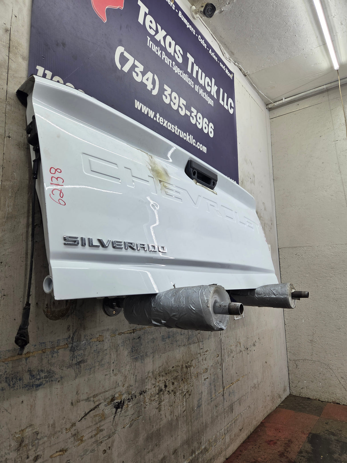 2019-2025 Chevrolet Silverado 2500 3500 Truck Tailgate