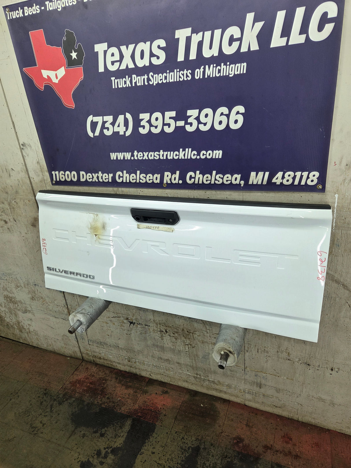 2019-2025 Chevrolet Silverado 2500 3500 Truck Tailgate