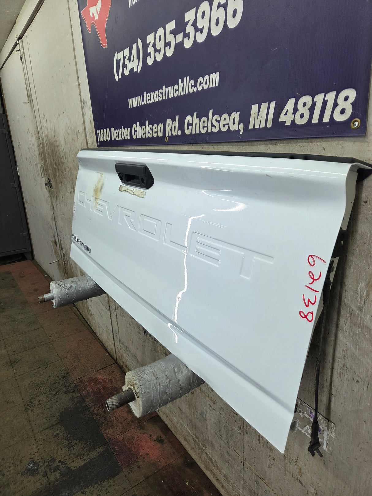 2019-2025 Chevrolet Silverado 2500 3500 Truck Tailgate