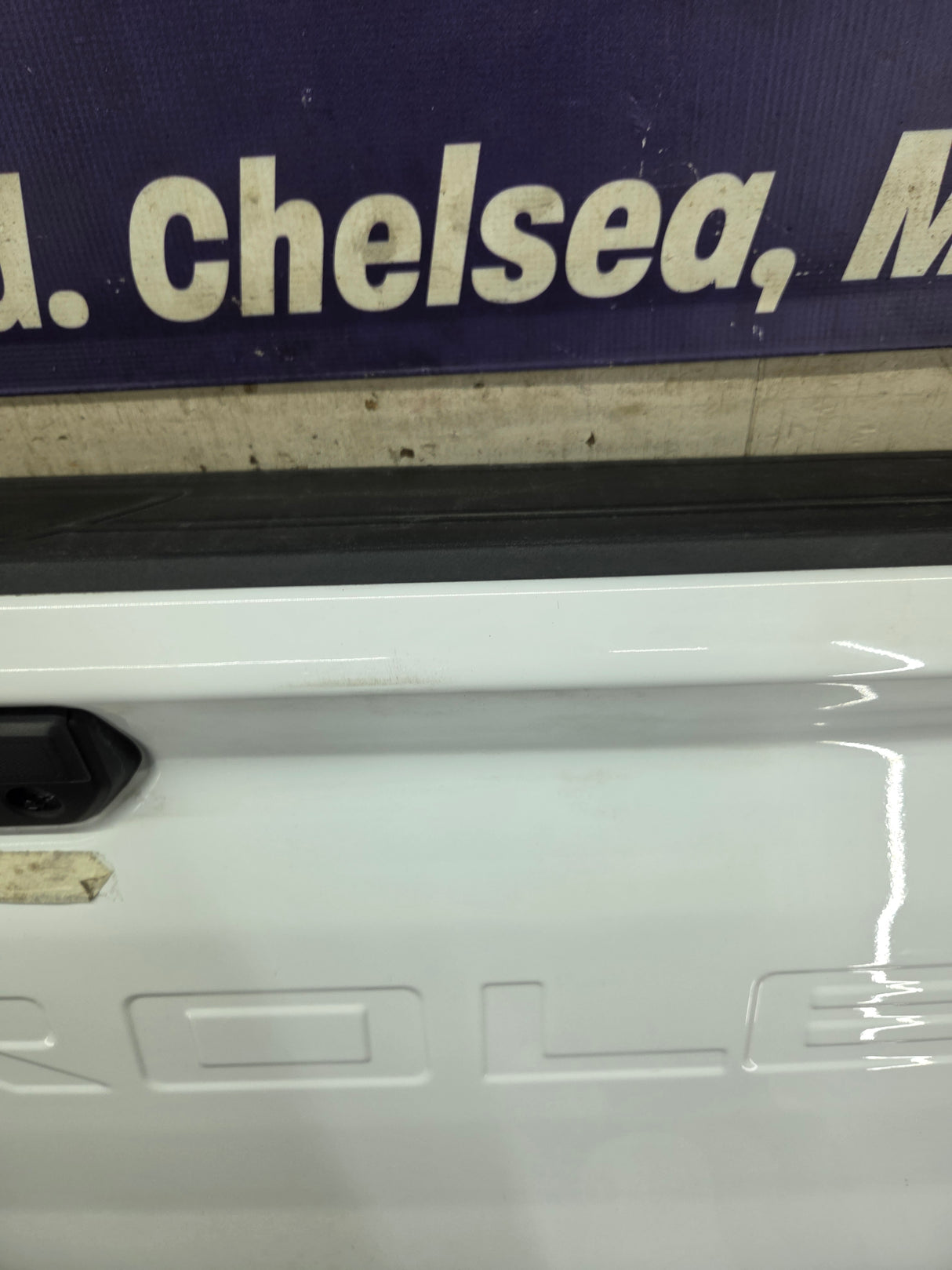 2019-2025 Chevrolet Silverado 2500 3500 Truck Tailgate