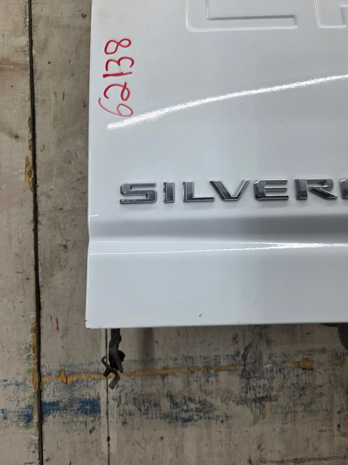 2019-2025 Chevrolet Silverado 2500 3500 Truck Tailgate