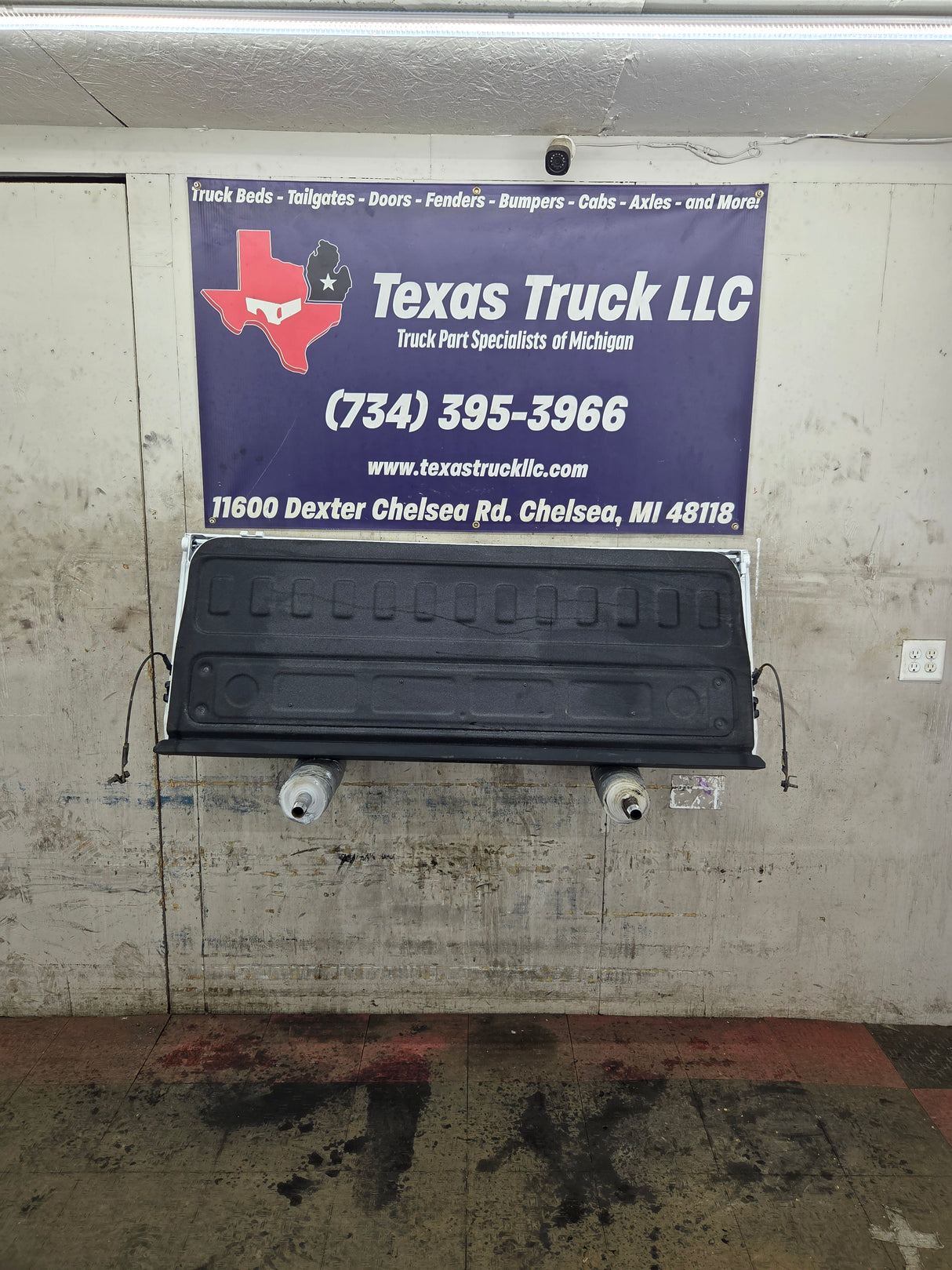 2019-2025 Chevrolet Silverado 2500 3500 Truck Tailgate