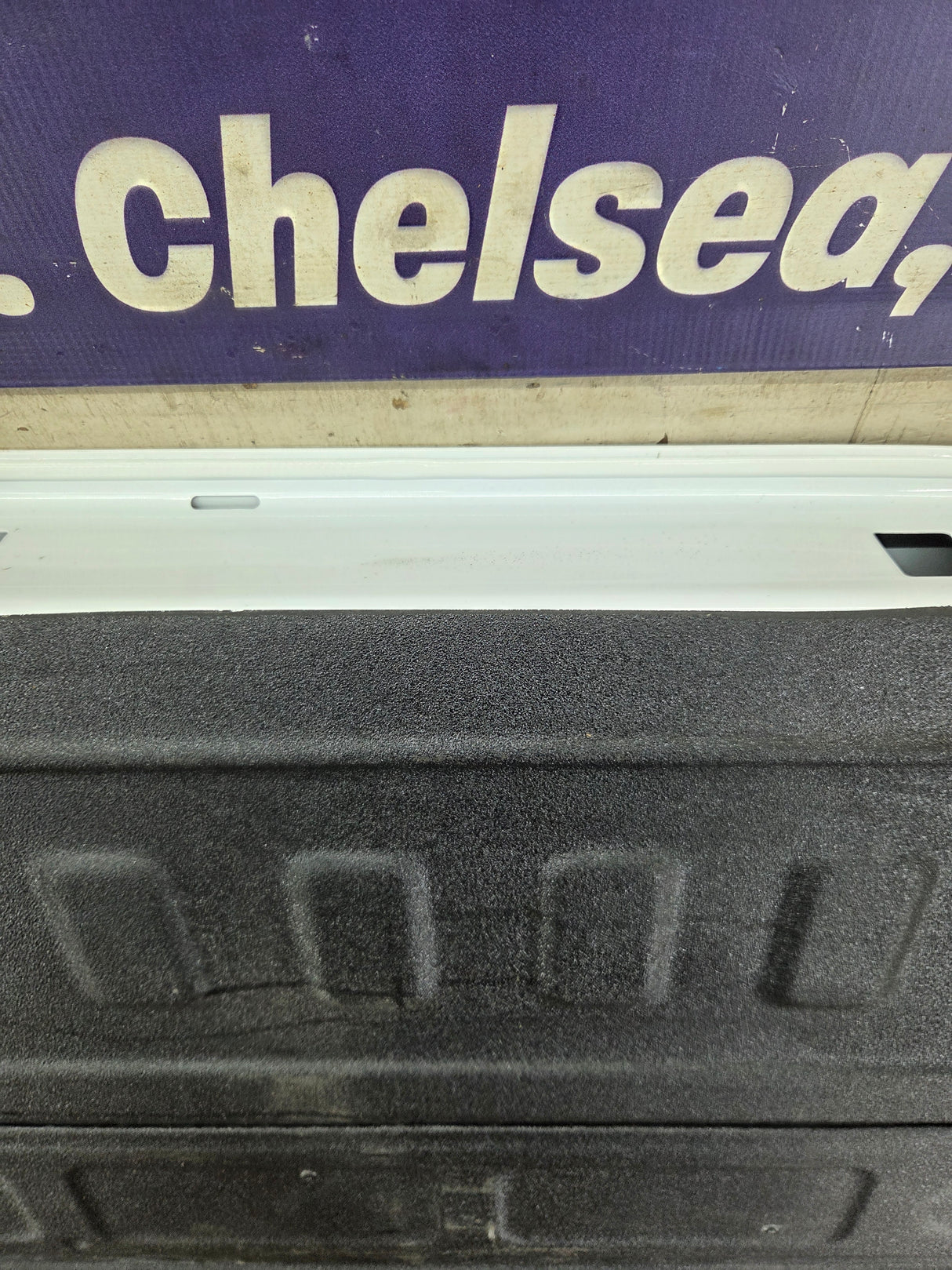 2019-2025 Chevrolet Silverado 2500 3500 Truck Tailgate