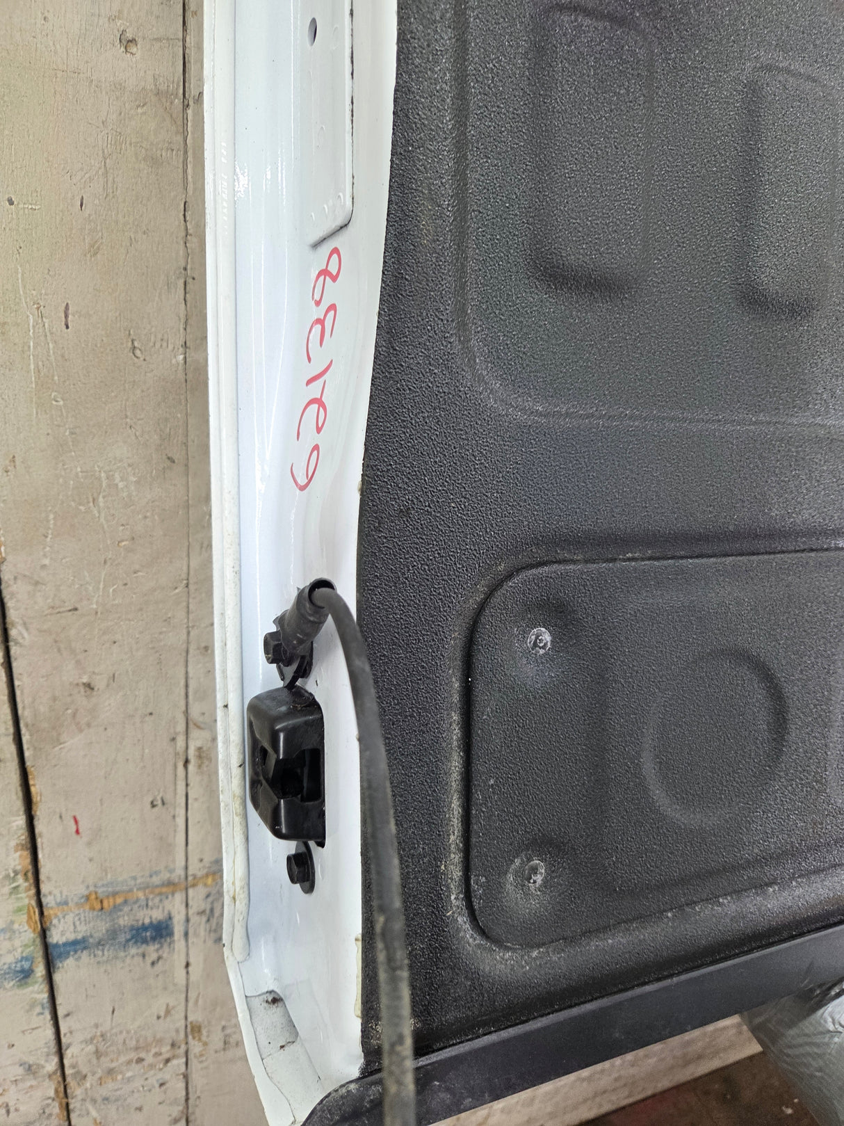 2019-2025 Chevrolet Silverado 2500 3500 Truck Tailgate