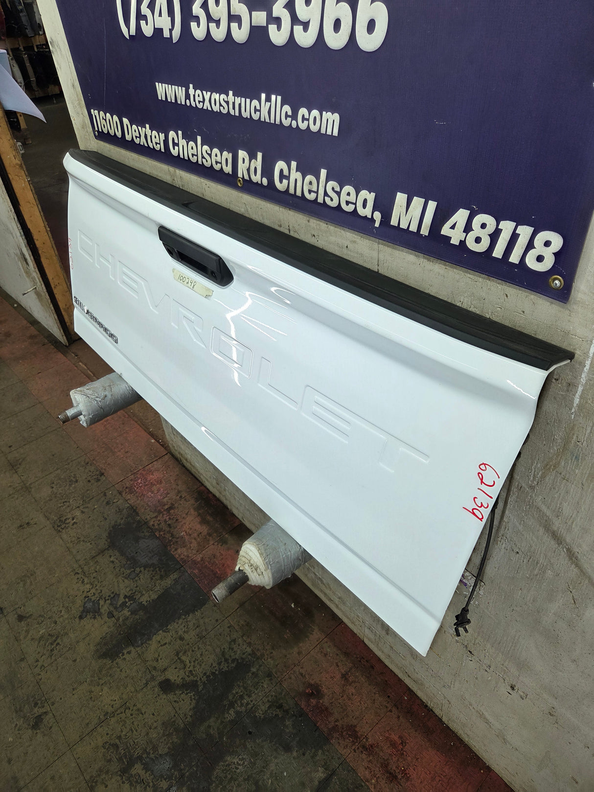 2019-2025 Chevrolet Silverado 2500 3500 Truck Tailgate