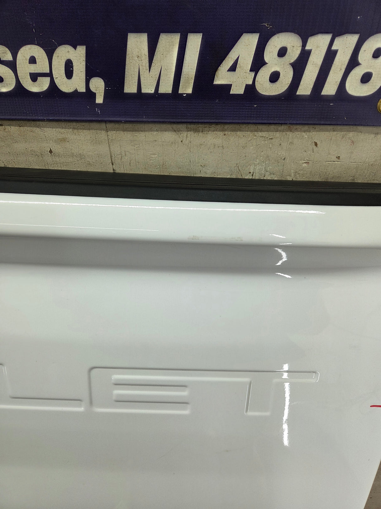 2019-2025 Chevrolet Silverado 2500 3500 Truck Tailgate