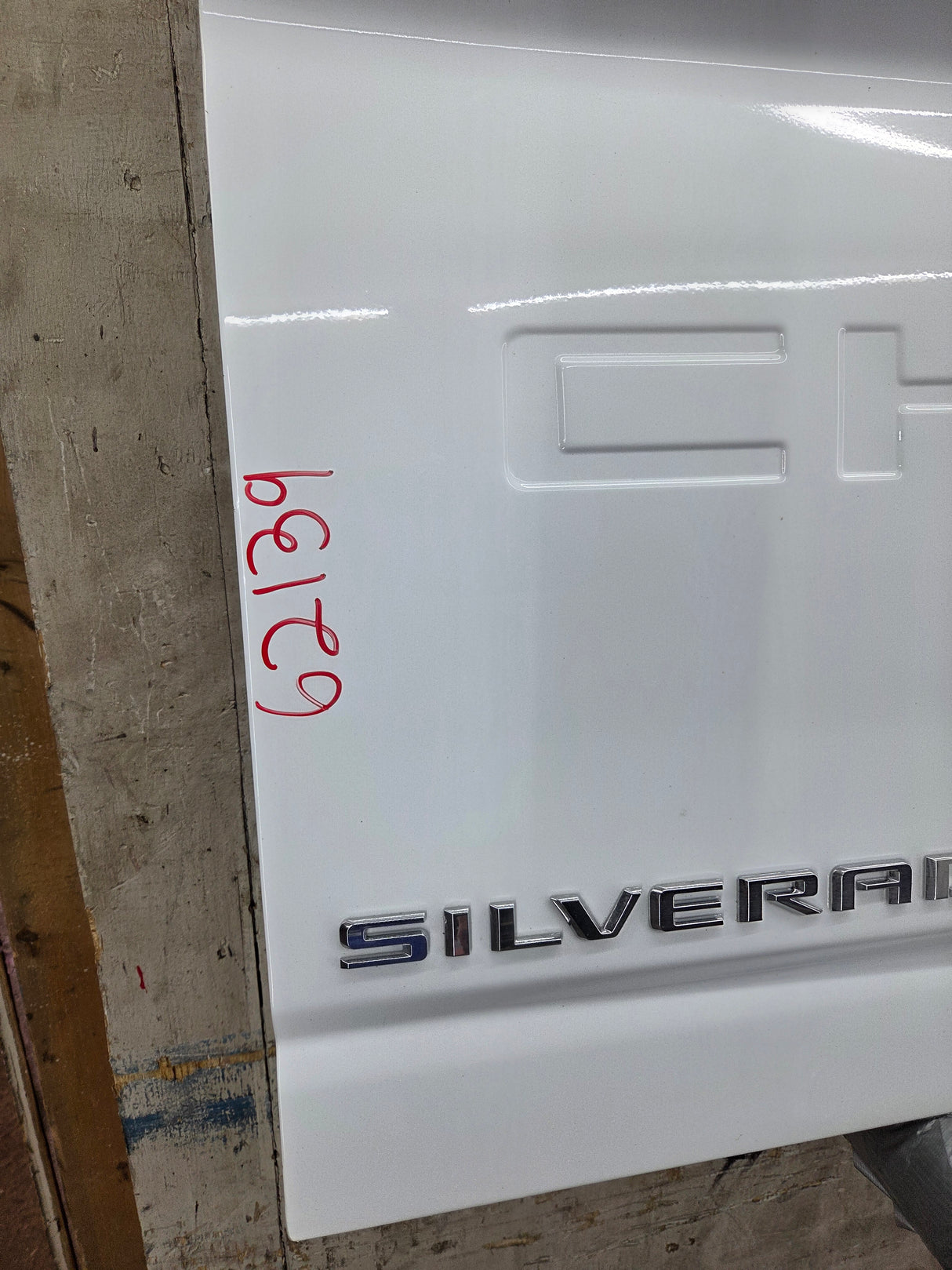 2019-2025 Chevrolet Silverado 2500 3500 Truck Tailgate