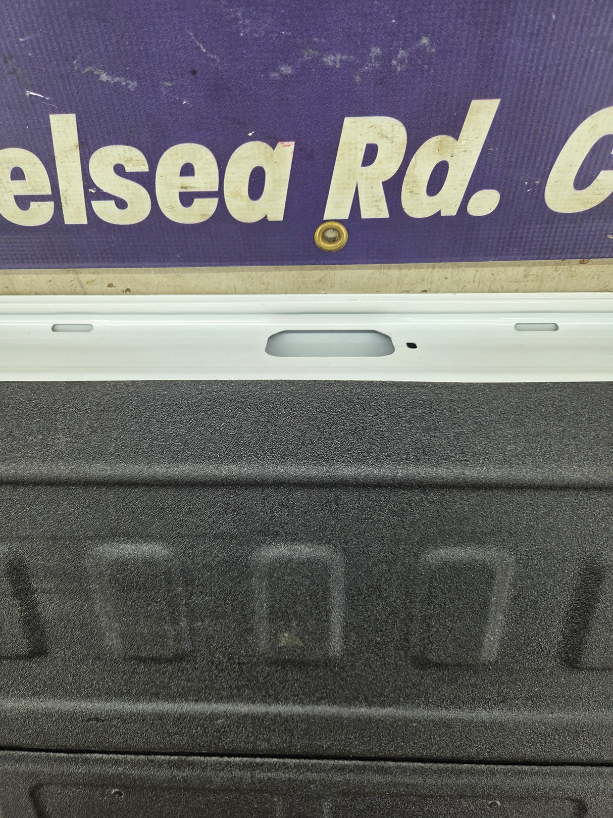2019-2025 Chevrolet Silverado 2500 3500 Truck Tailgate