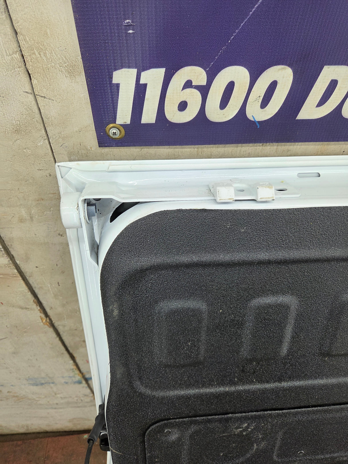 2019-2025 Chevrolet Silverado 2500 3500 Truck Tailgate