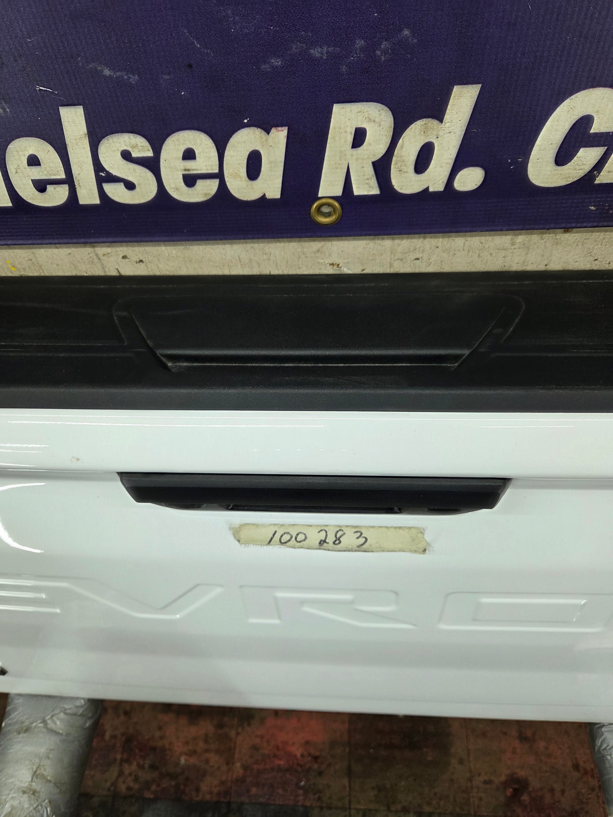 2019-2026 Chevrolet Silverado 2500 HD 3500HD Truck Tailgate