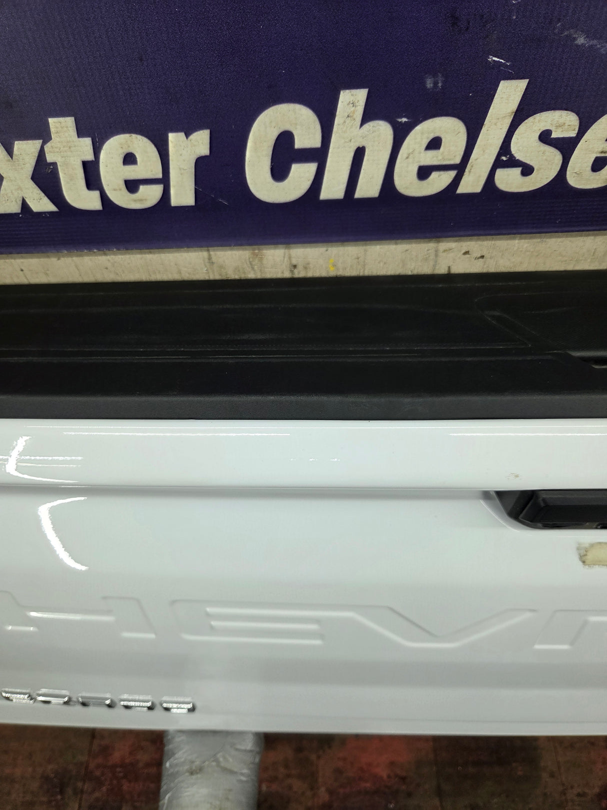 2019-2026 Chevrolet Silverado 2500 HD 3500HD Truck Tailgate