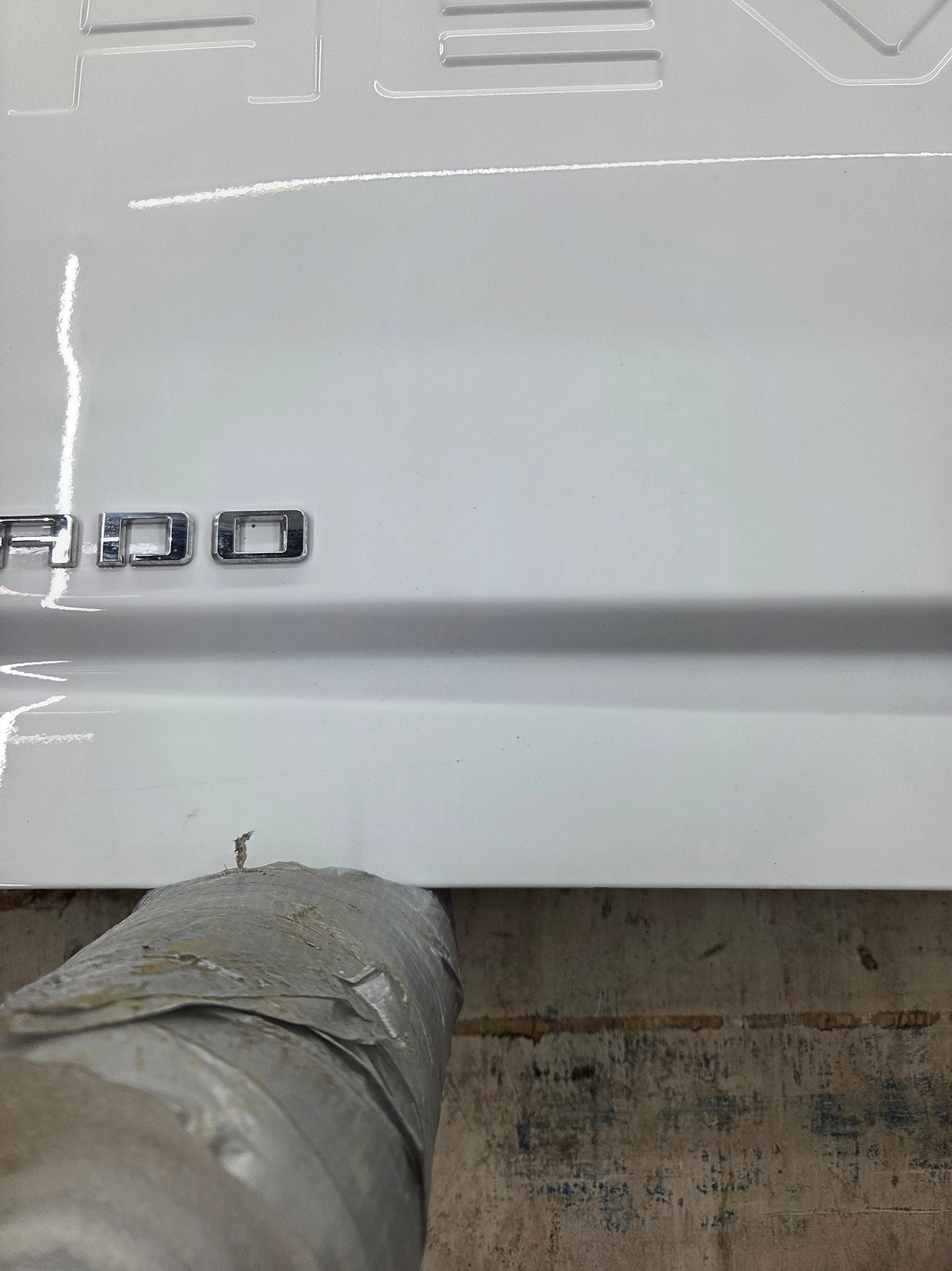 2019-2026 Chevrolet Silverado 2500 HD 3500HD Truck Tailgate