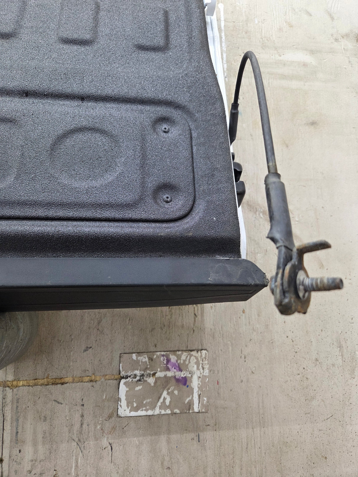 2019-2026 Chevrolet Silverado 2500 HD 3500HD Truck Tailgate