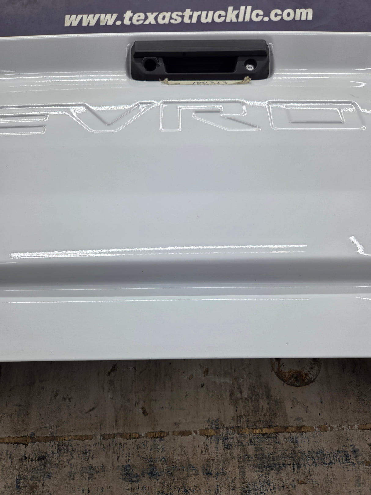 2019-2026 Chevrolet Silverado 2500 HD 3500HD Truck Tailgate