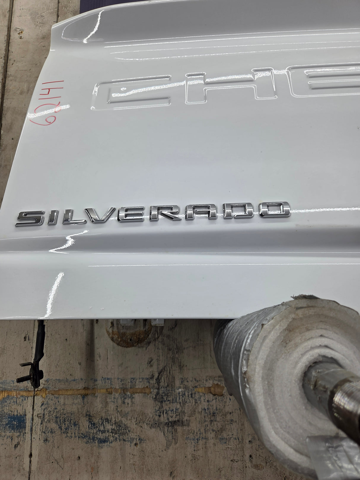 2019-2026 Chevrolet Silverado 2500 HD 3500HD Truck Tailgate