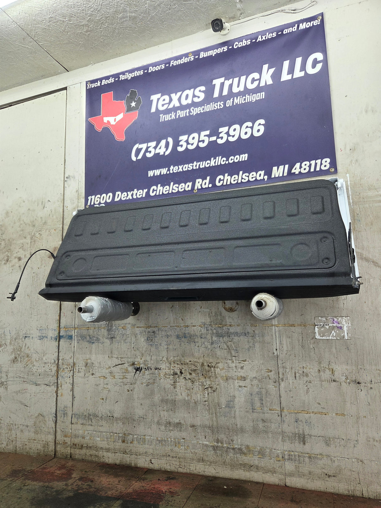 2019-2026 Chevrolet Silverado 2500 HD 3500HD Truck Tailgate
