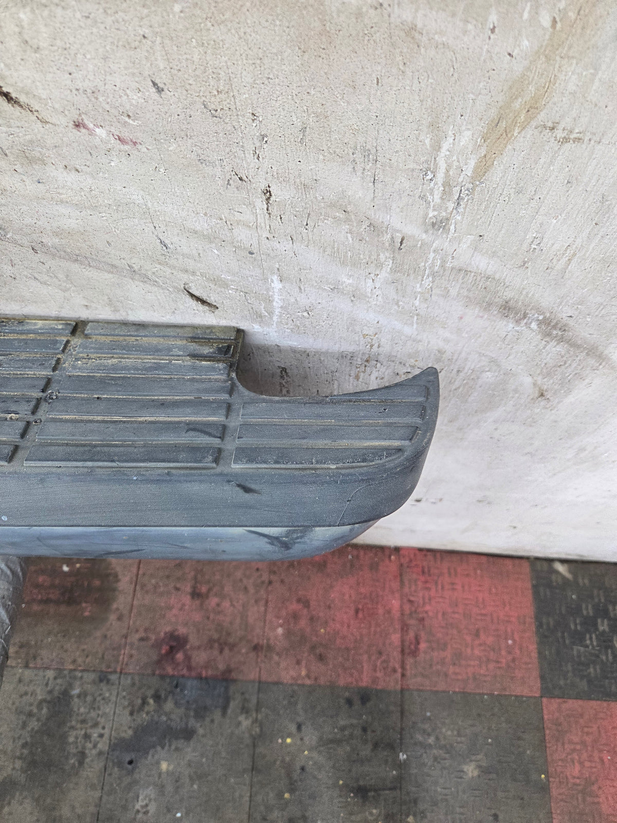 1993-2011 Ford Ranger OEM Rear Bumper