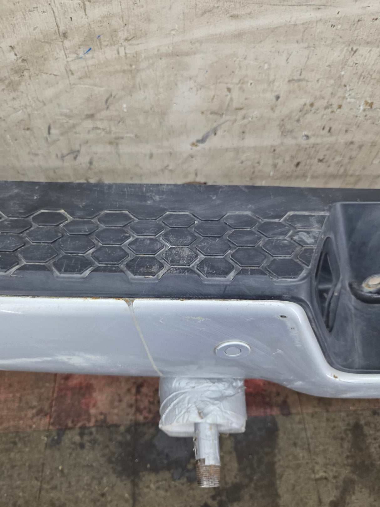 2009-2018 Dodge Ram 1500 2500 3500 4th Gen Rear Bumper