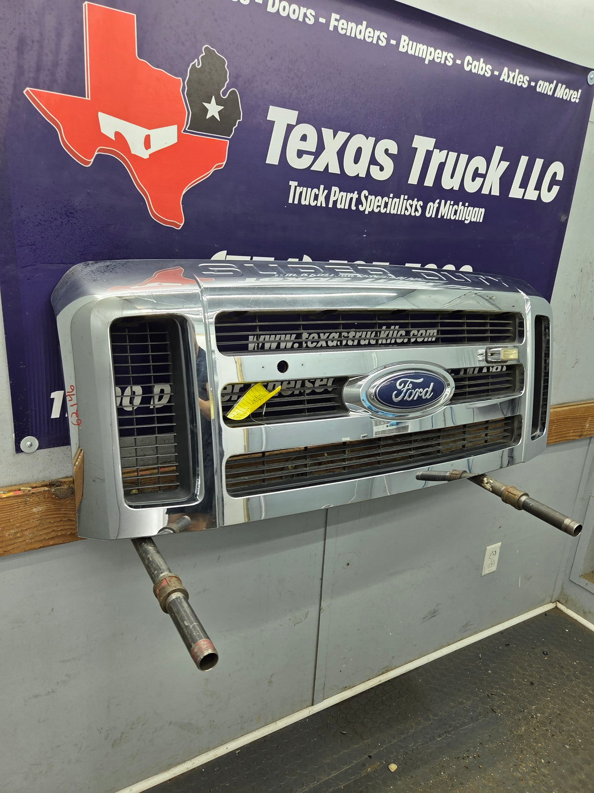 2008-2010 Ford Super Duty F250 F350 F450 F550 Chrome Grill Surround