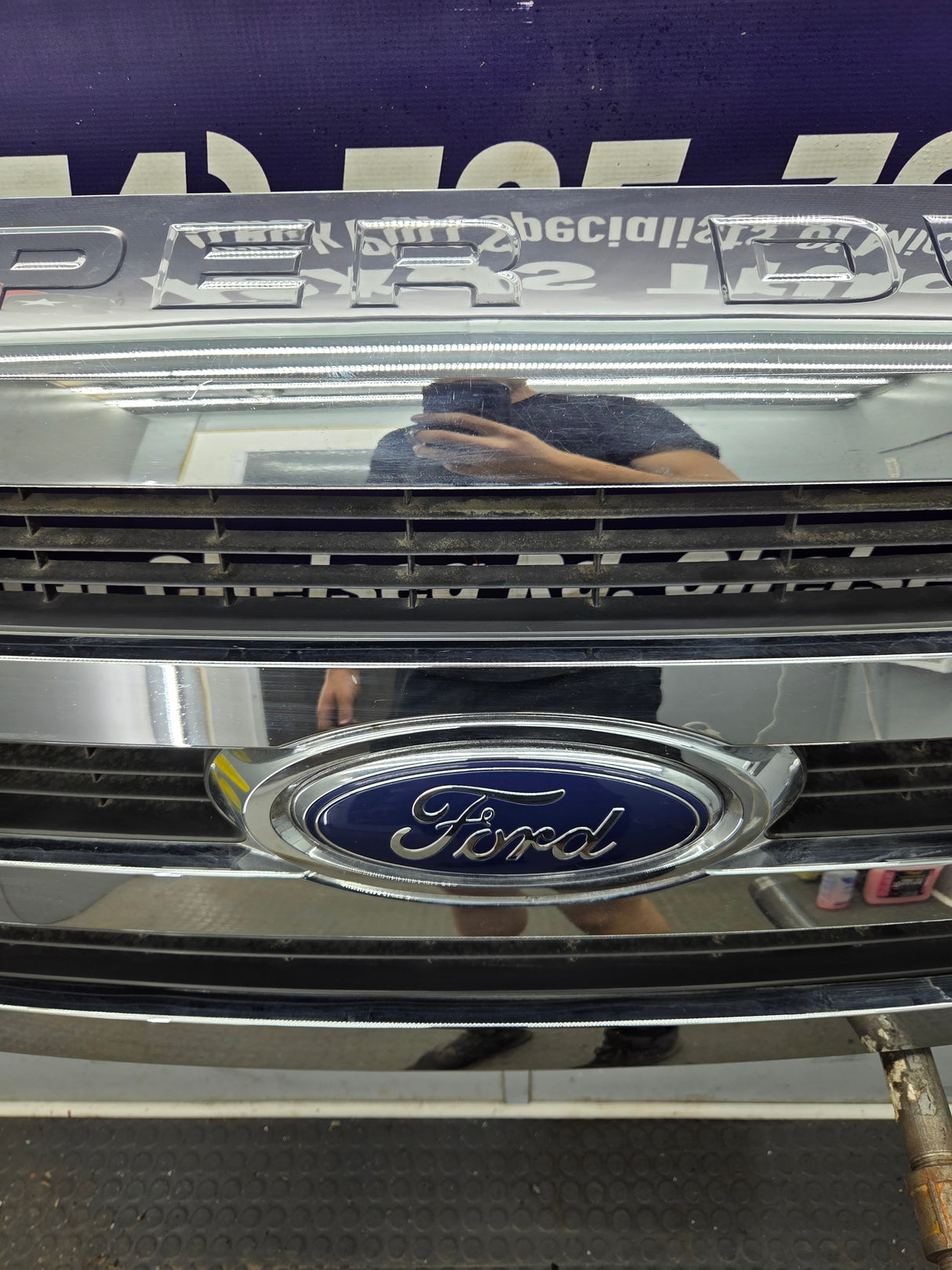 2008-2010 Ford Super Duty F250 F350 F450 F550 Chrome Grill Surround