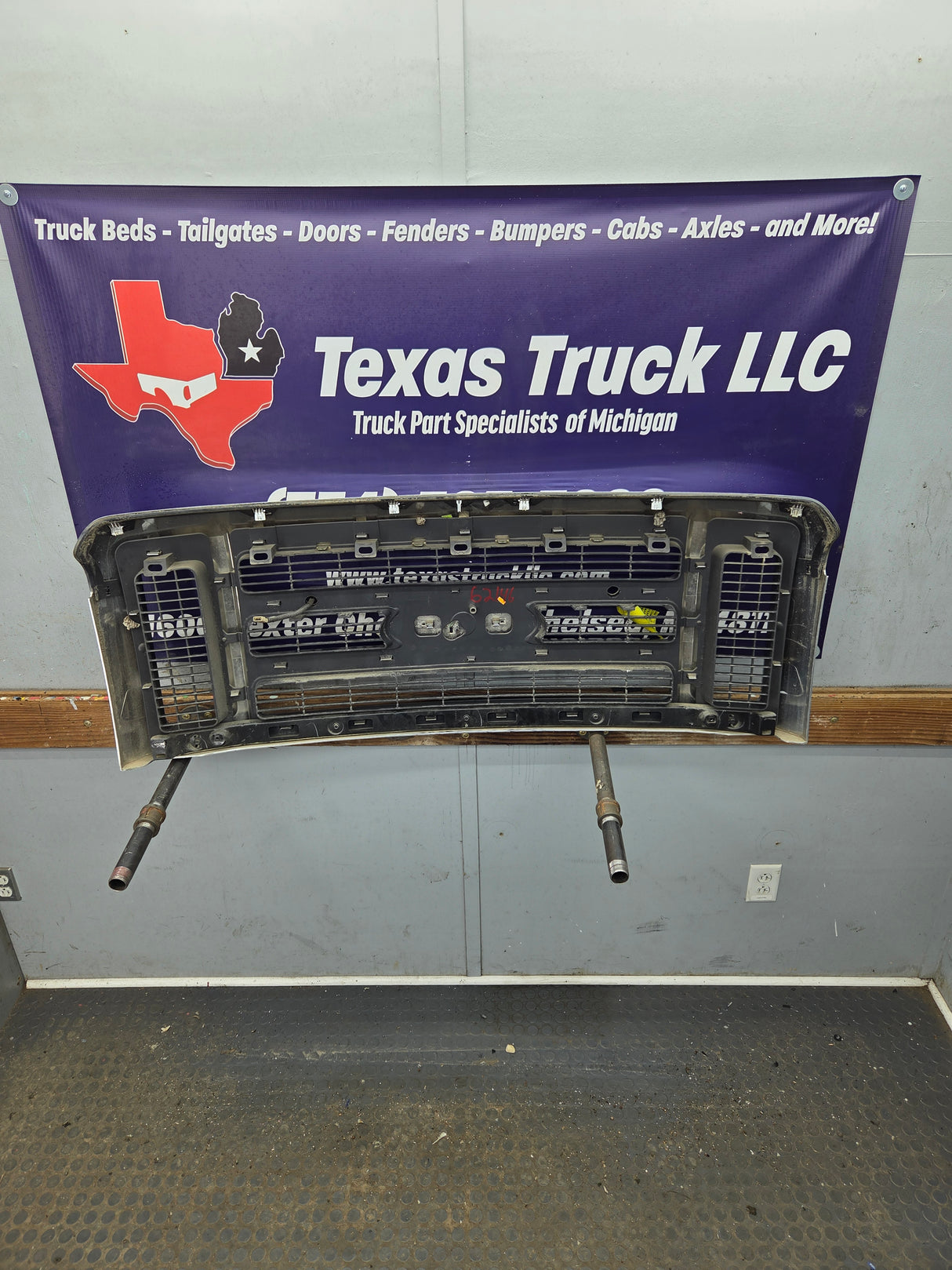 2008-2010 Ford Super Duty F250 F350 F450 F550 Chrome Grill Surround