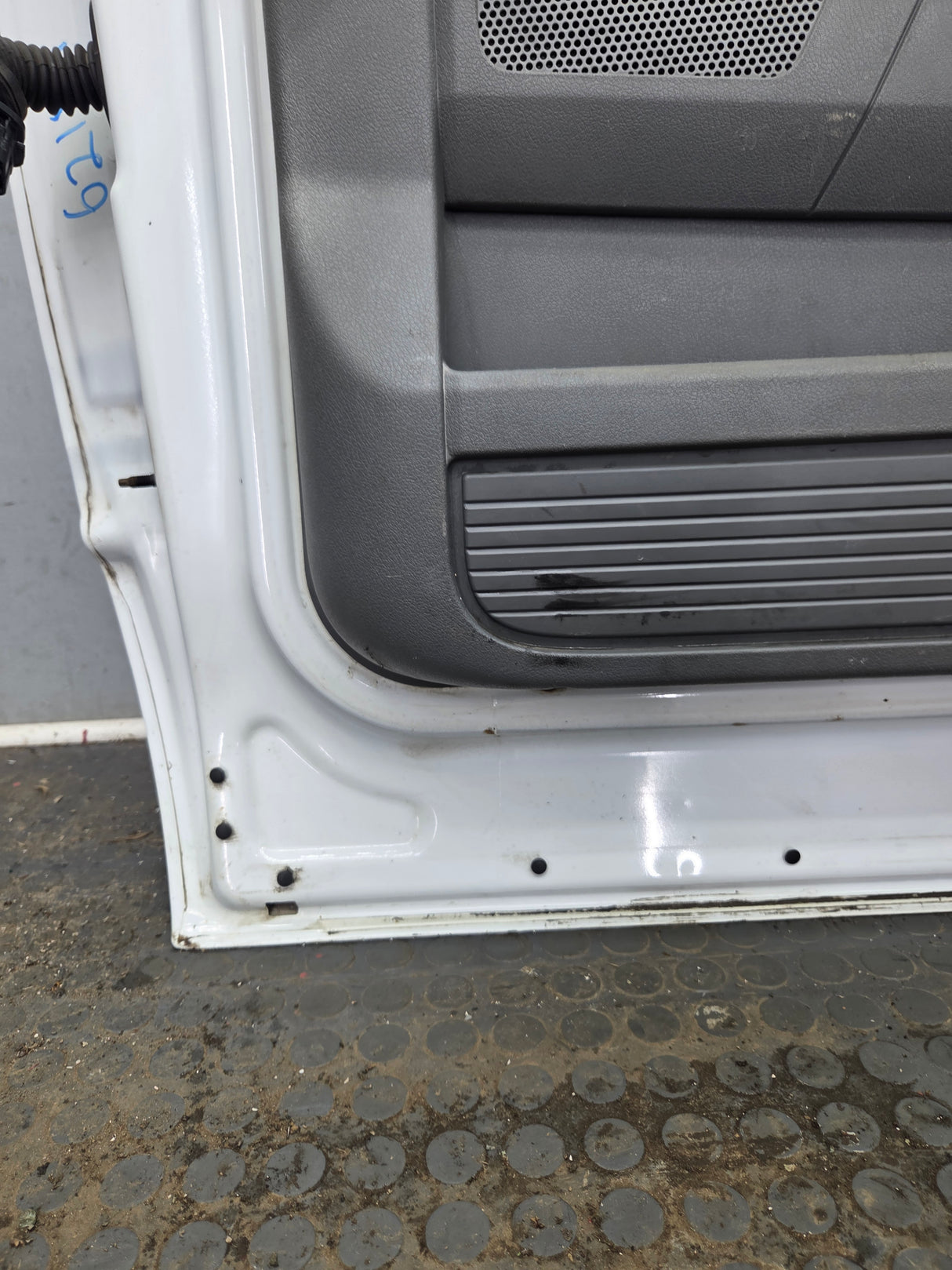 2003-2008 Dodge Ram 3rd Gen Passenger Side Front Quad Cab Crew Cab Door 1500 2500 3500 4500 5500
