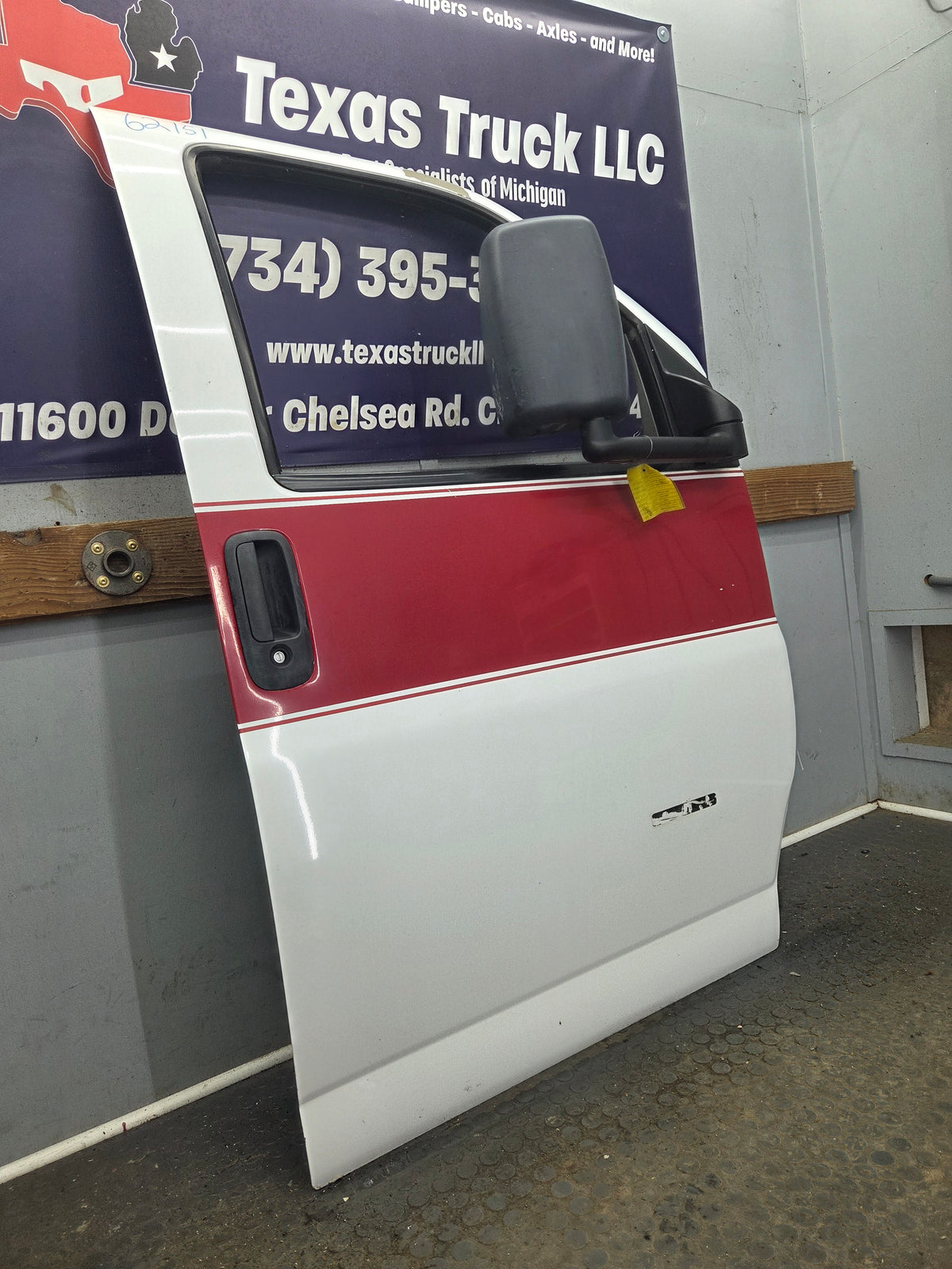 2005-2013 Chevrolet Express / Savana RH Front Passenger Side Door