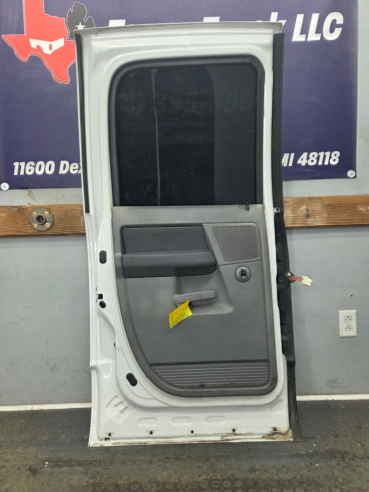 2003-2008 Dodge Ram 3rd Gen LH Driver Rear Quad Cab Door 1500 2500 3500 4500 5500