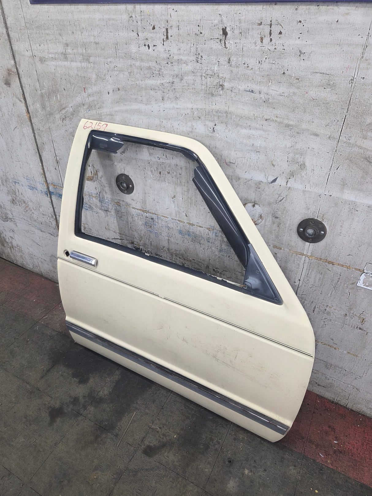 1982-1993 Chevrolet S10 / GMC S15 Sonoma RH Passenger Side Front Door