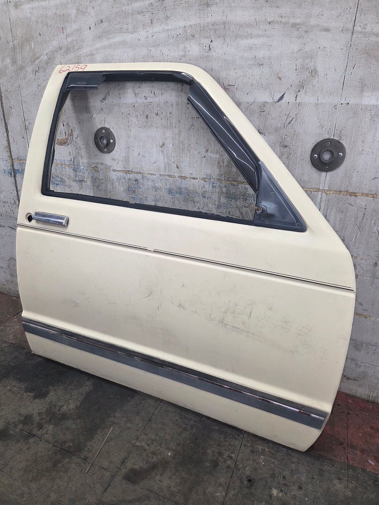 1982-1993 Chevrolet S10 / GMC S15 Sonoma RH Passenger Side Front Door