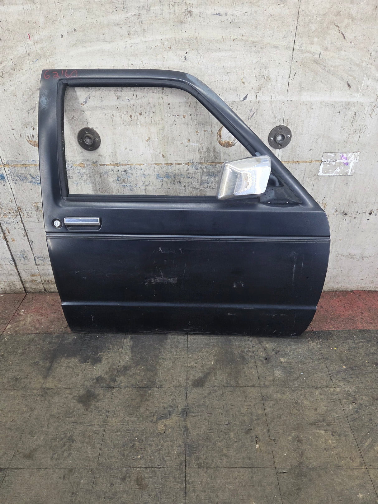 1982-1993 Chevrolet S10 / GMC S15 Sonoma RH Passenger Side Front Door