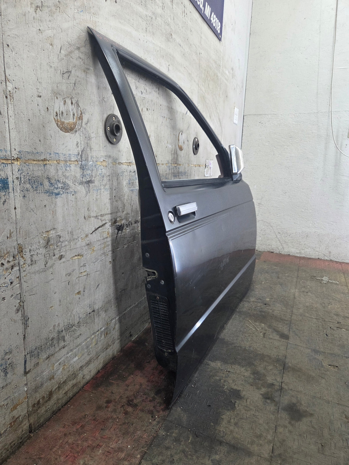 1982-1993 Chevrolet S10 / GMC S15 Sonoma RH Passenger Side Front Door