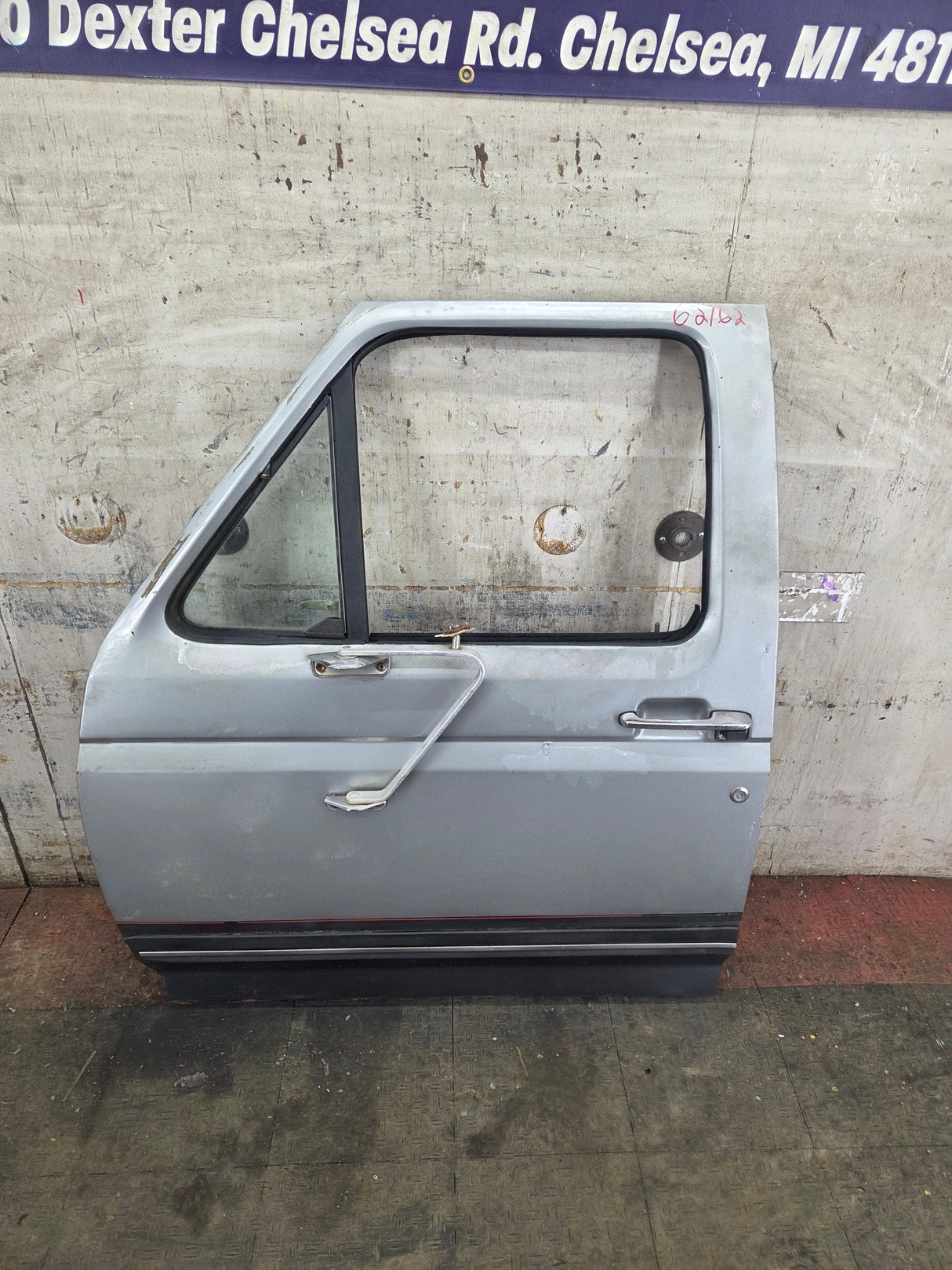 1987-1997 Ford F Series F250 F350 F450 F550 Driver Side Front Door LH